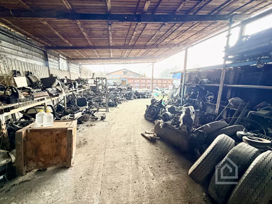 Immagine 35 di Capannone industriale in vendita  in Strada del Villaretto 159 a Torino