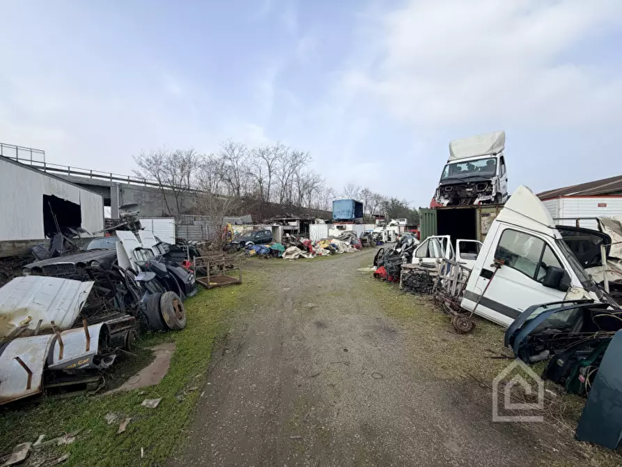 Immagine 36 di Capannone industriale in vendita  in Strada del Villaretto 159 a Torino