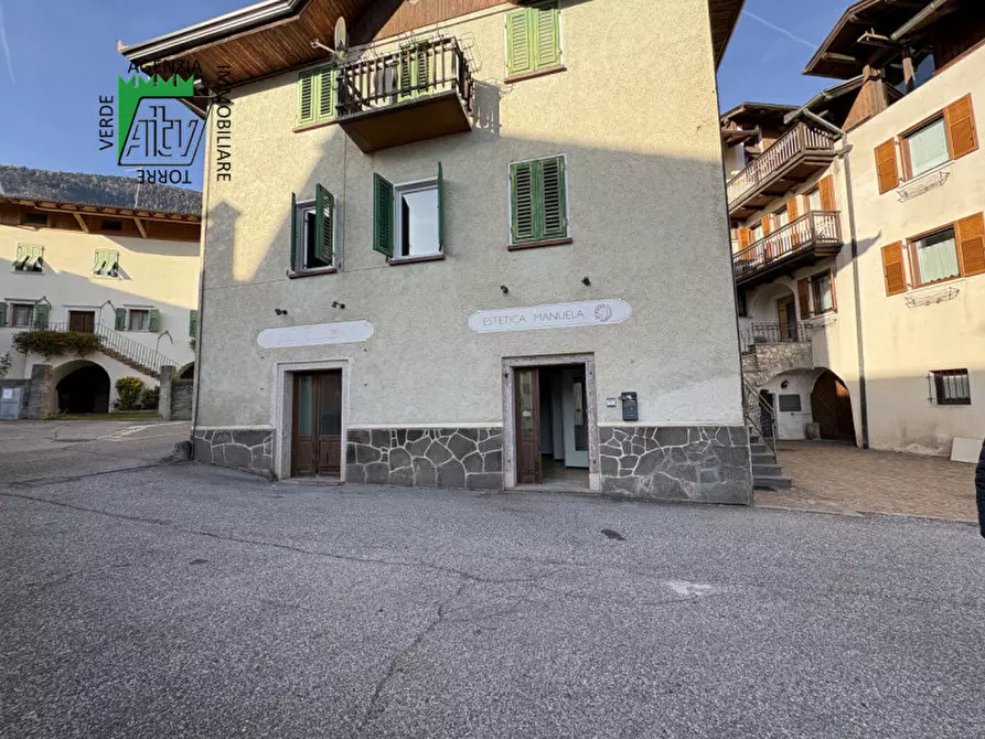 Immagine 1 di Attività commerciale in affitto  a Contà