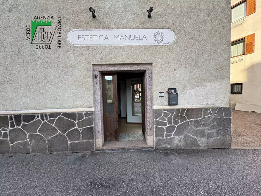 Immagine 3 di Attività commerciale in affitto  a Contà