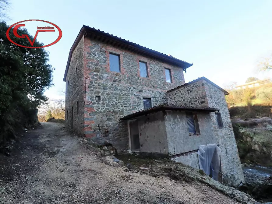 Immagine 2 di Rustico / casale in vendita  in 5 km da Montevarchi a Montevarchi