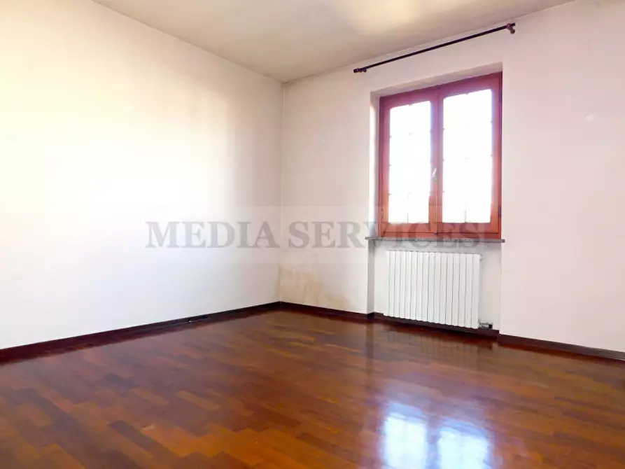 Immagine 29 di Villa in vendita  in via Alessandro Volta n° 22 a Sannazzaro De' Burgondi