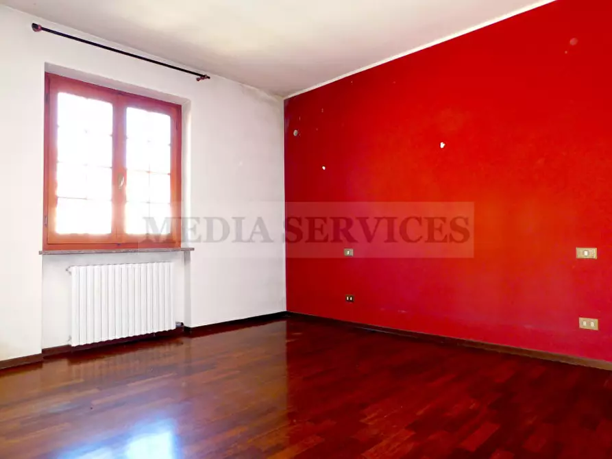 Immagine 30 di Villa in vendita  in via Alessandro Volta n° 22 a Sannazzaro De' Burgondi