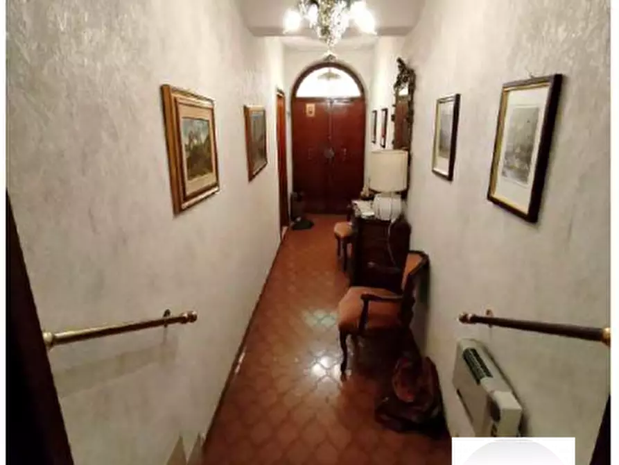 Immagine 1 di Appartamento in vendita  in Via Santa Lucia a Marino