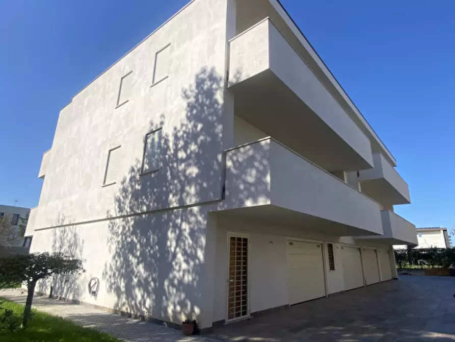 Immagine 2 di Attico in vendita  in Viale delle Terme a Montegrotto Terme