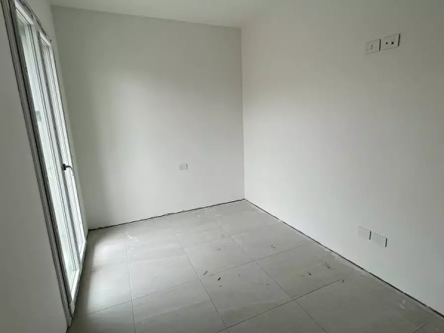 Immagine 7 di Appartamento in vendita  in Via Venturini a Chioggia