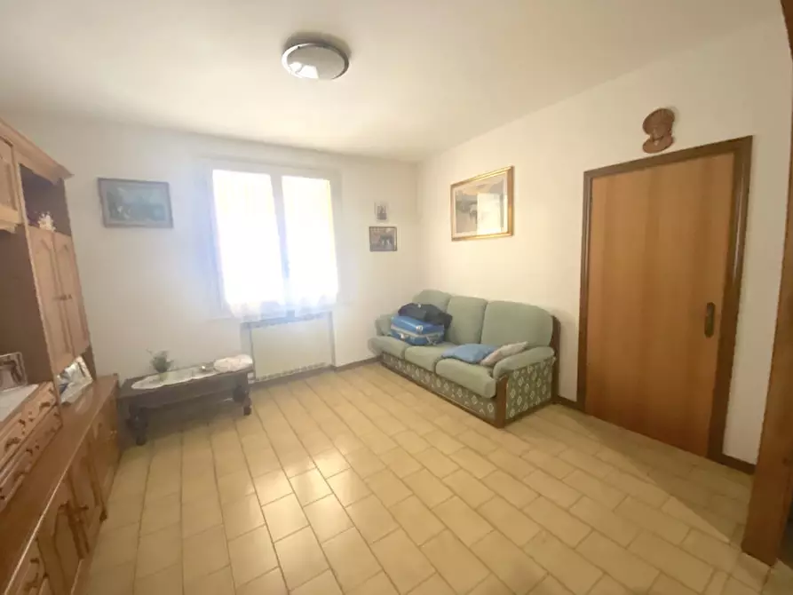Immagine 3 di Casa indipendente in vendita  in VIA GIARDINI a Gambettola