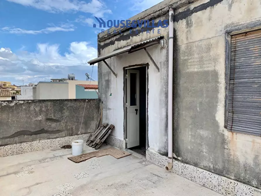 Immagine 2 di Casa indipendente in vendita  in via procida a Avola