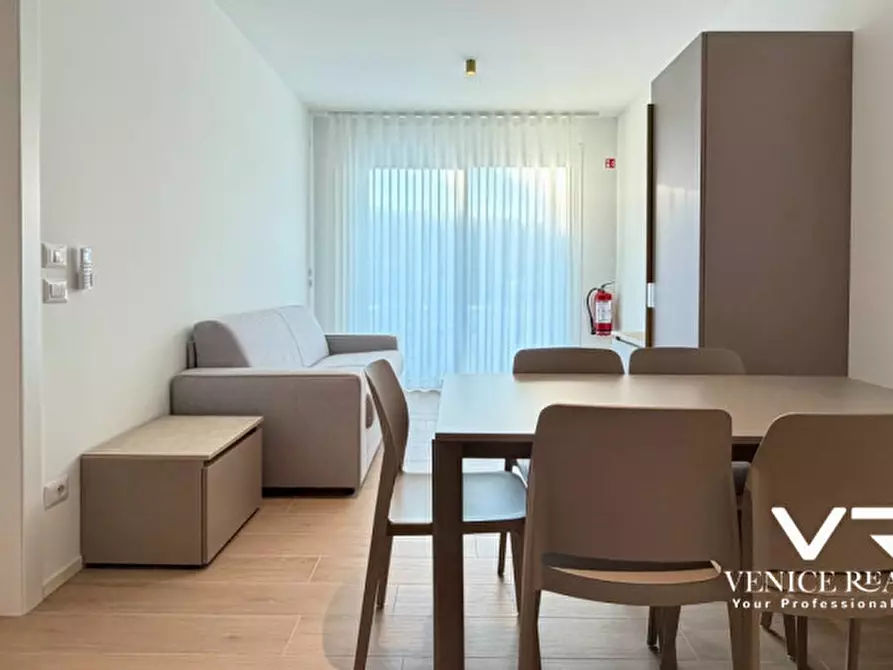 Immagine 11 di Appartamento in vendita  in viale oriente a Jesolo