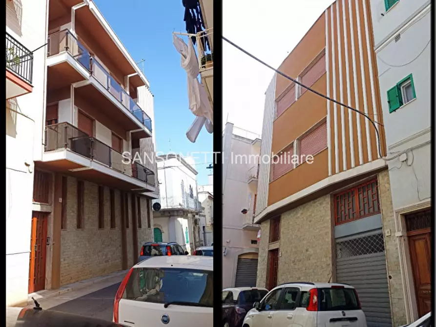 Immagine 4 di Palazzo in vendita  in Leopardi a Fasano