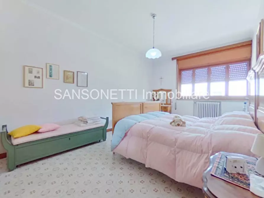 Immagine 32 di Palazzo in vendita  in Leopardi a Fasano