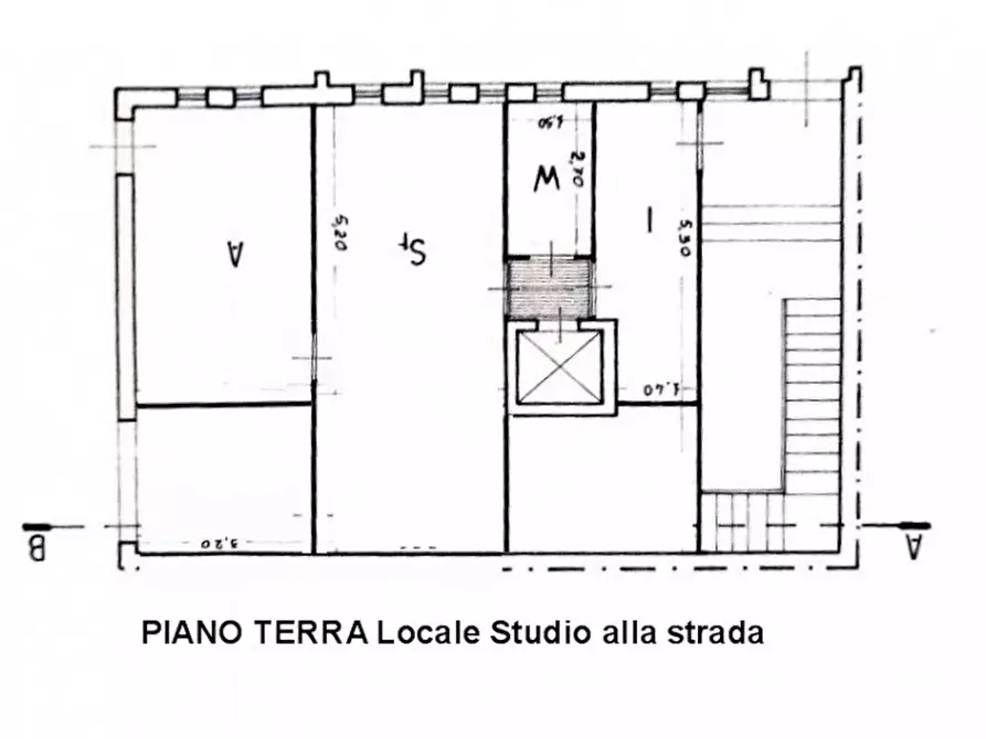 Immagine 49 di Palazzo in vendita  in Leopardi a Fasano