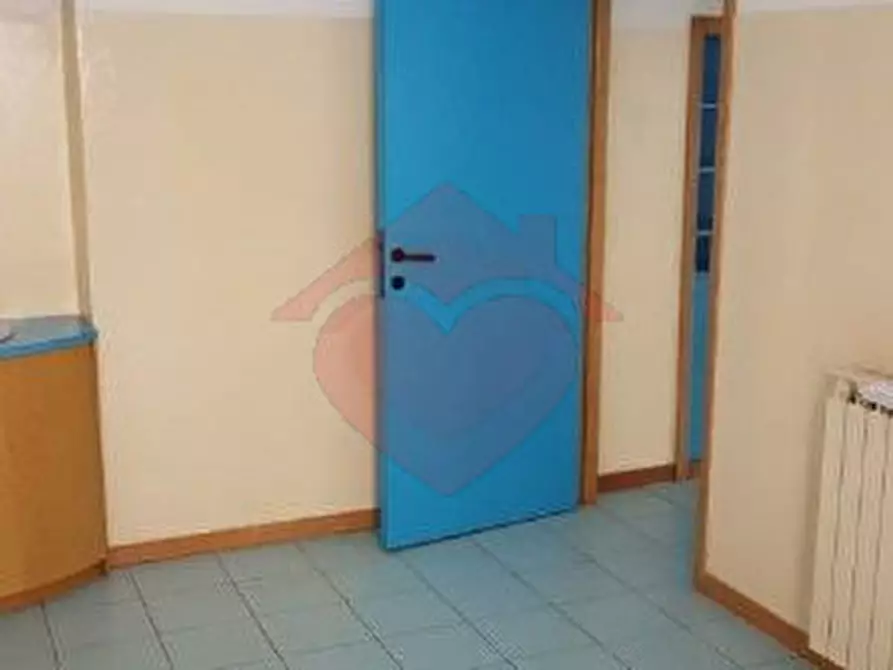 Immagine 13 di Negozio in affitto  in via xxv aprile 49 a Cassina De' Pecchi