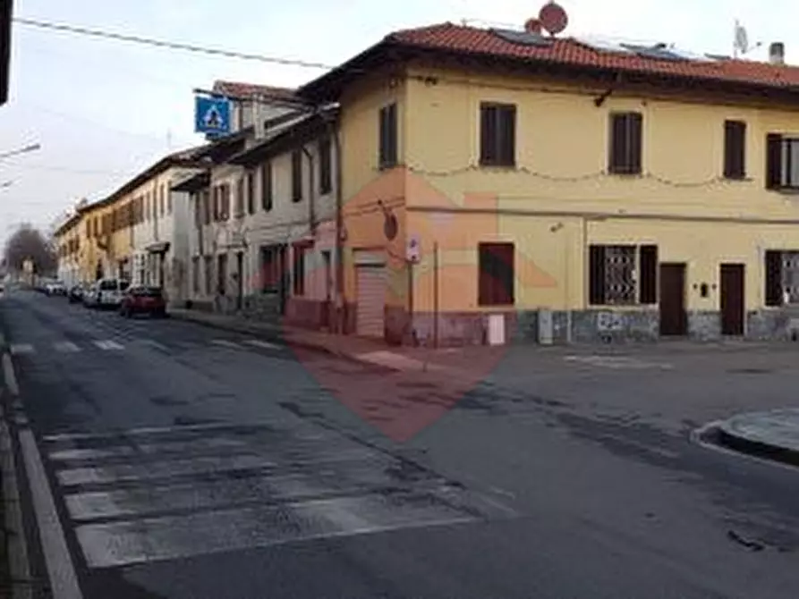 Immagine 18 di Negozio in affitto  in via xxv aprile 49 a Cassina De' Pecchi