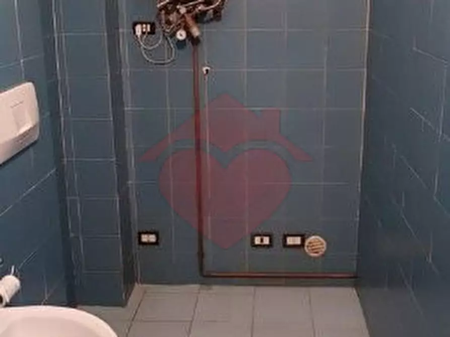 Immagine 22 di Negozio in affitto  in via xxv aprile 49 a Cassina De' Pecchi