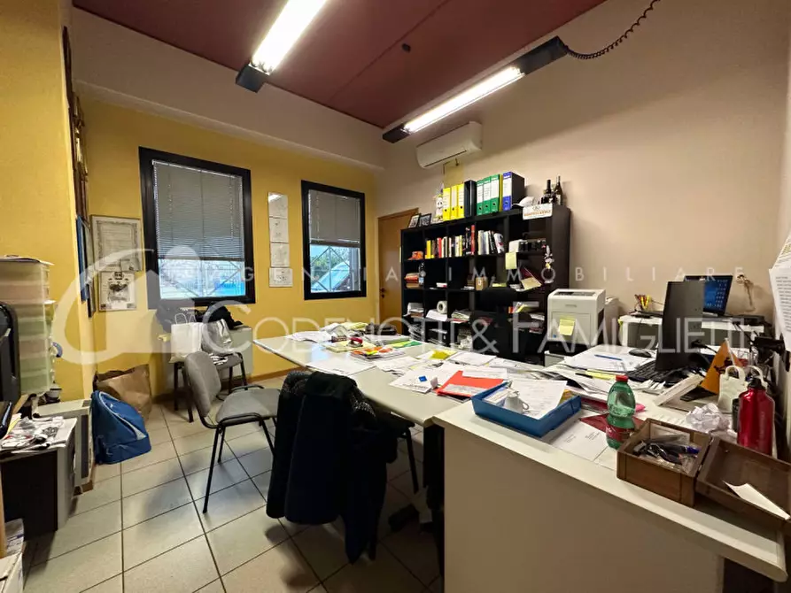 Immagine 7 di Laboratorio in vendita  in via boccaccio 49 a Mazzano