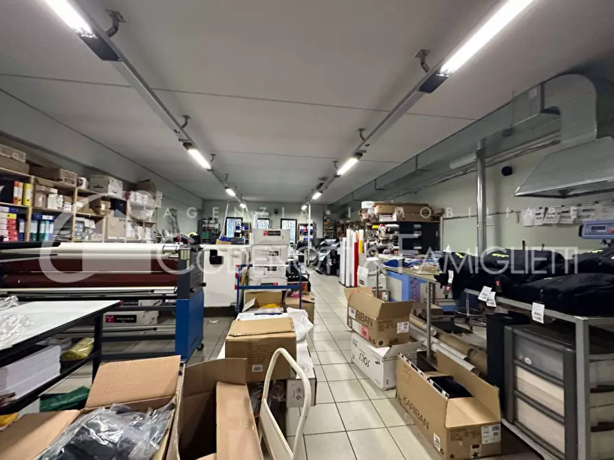 Immagine 16 di Laboratorio in vendita  in via boccaccio 49 a Mazzano