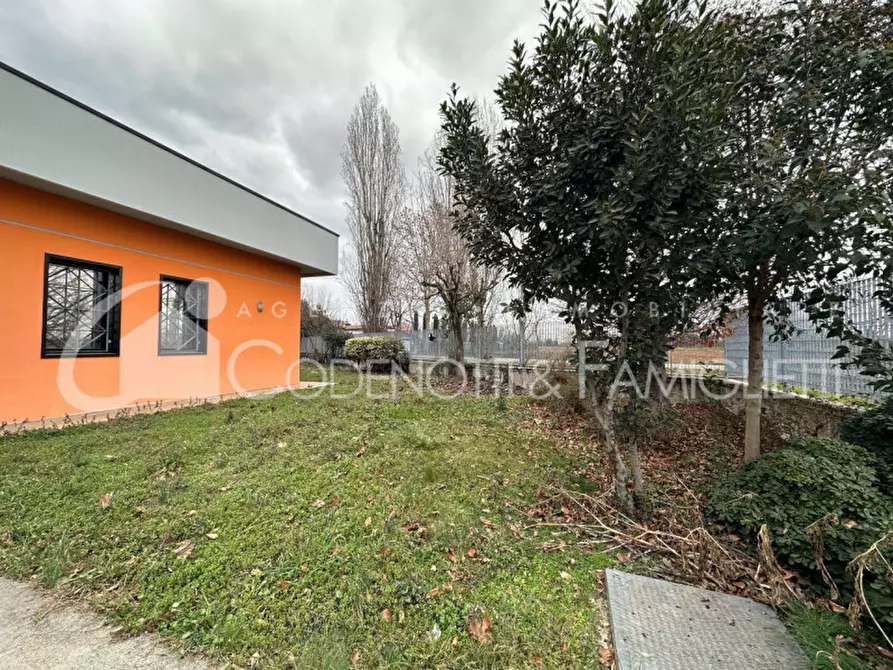 Immagine 33 di Laboratorio in vendita  in via boccaccio 49 a Mazzano