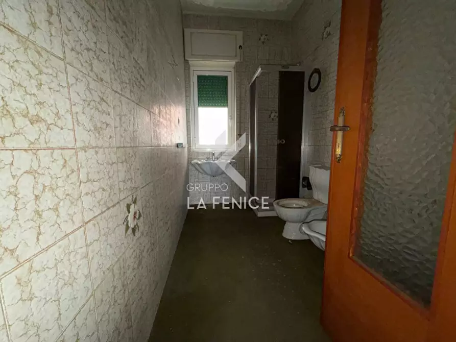 Immagine 36 di Appartamento in vendita  in via valle d'itria 104 a Martina Franca