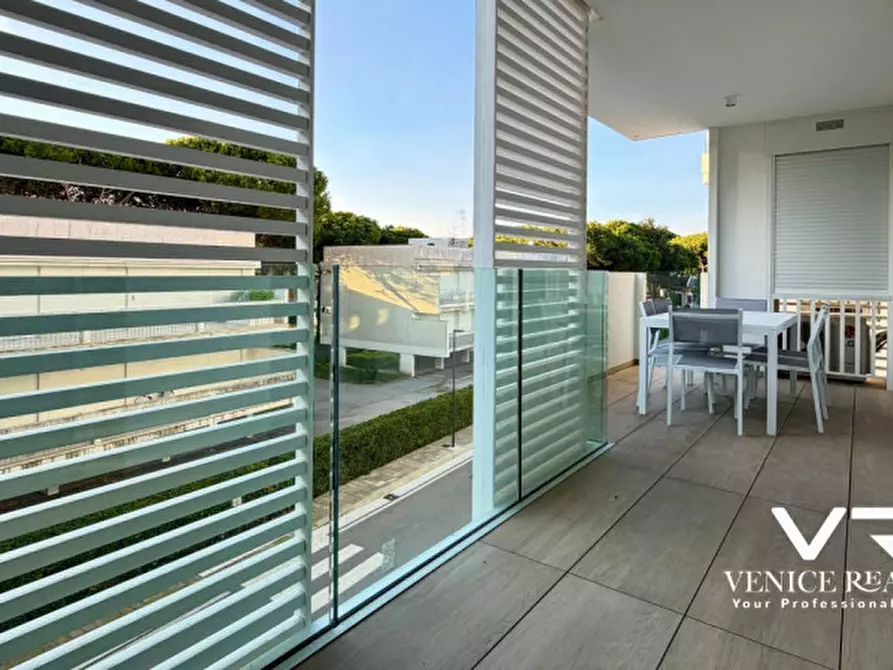 Immagine 4 di Appartamento in vendita  in viale oriente a Jesolo