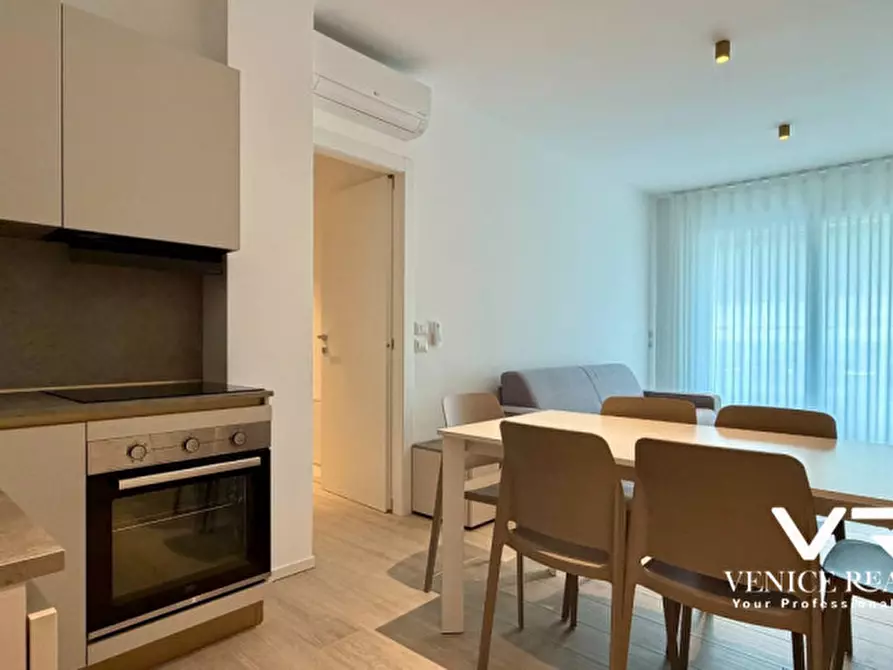 Immagine 10 di Appartamento in vendita  in viale oriente a Jesolo