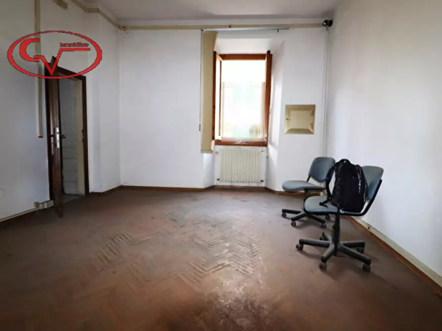 Immagine 1 di Appartamento in vendita  in via roma a Montevarchi