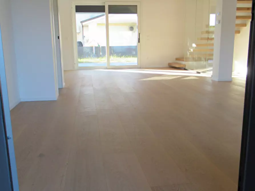 Immagine 1 di Casa bifamiliare in vendita  in via castel bonomio a Arcade