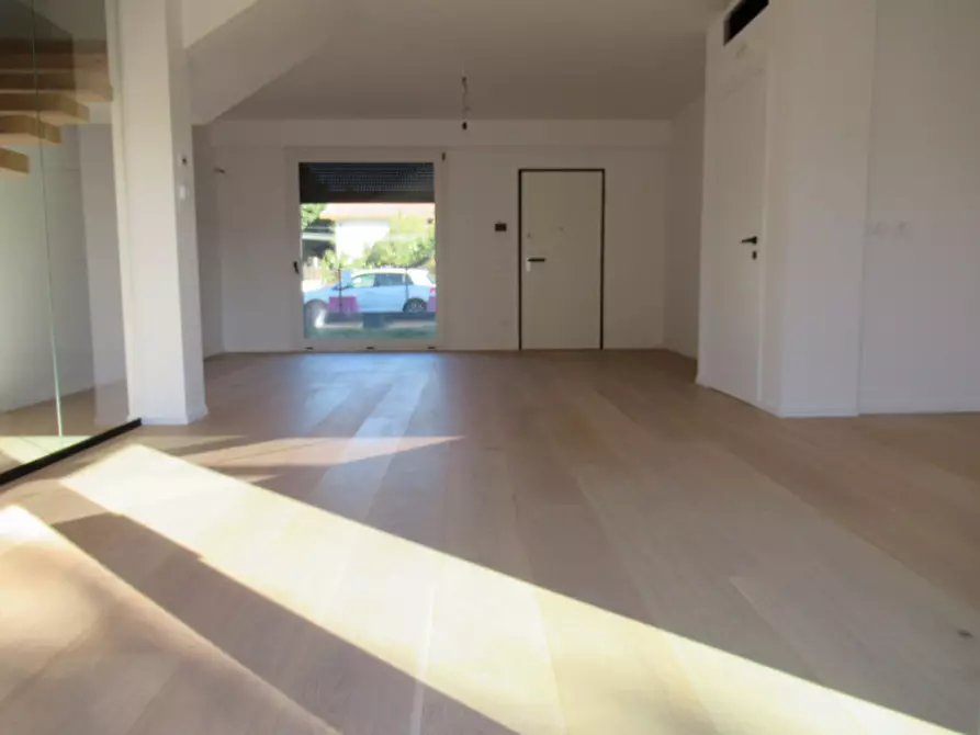 Immagine 9 di Casa bifamiliare in vendita  in via castel bonomio a Arcade