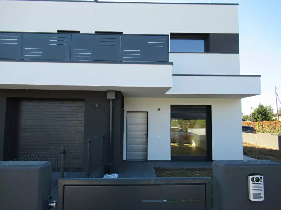 Immagine 15 di Casa bifamiliare in vendita  in via castel bonomio a Arcade