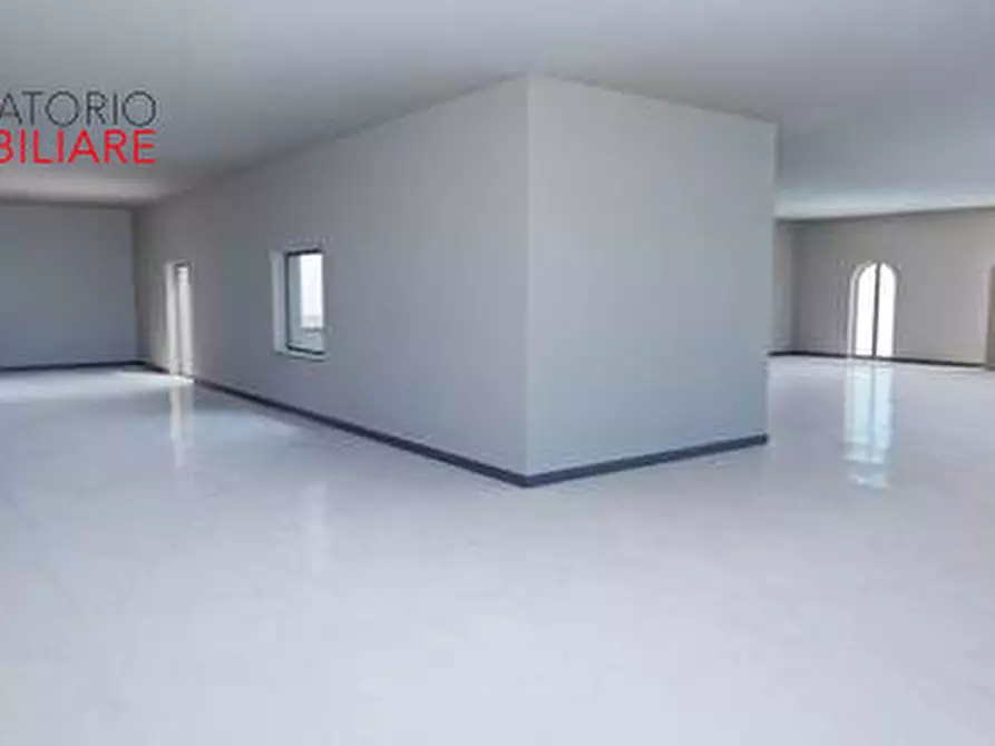 Immagine 9 di Attività commerciale in affitto  in via G. Marconi  19 a Mesagne