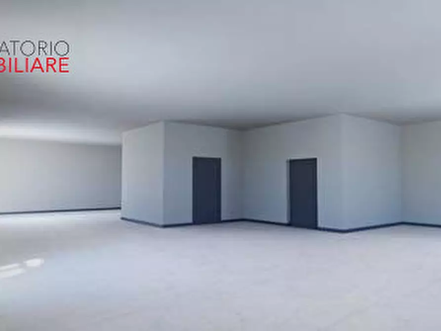 Immagine 10 di Attività commerciale in affitto  in via G. Marconi  19 a Mesagne