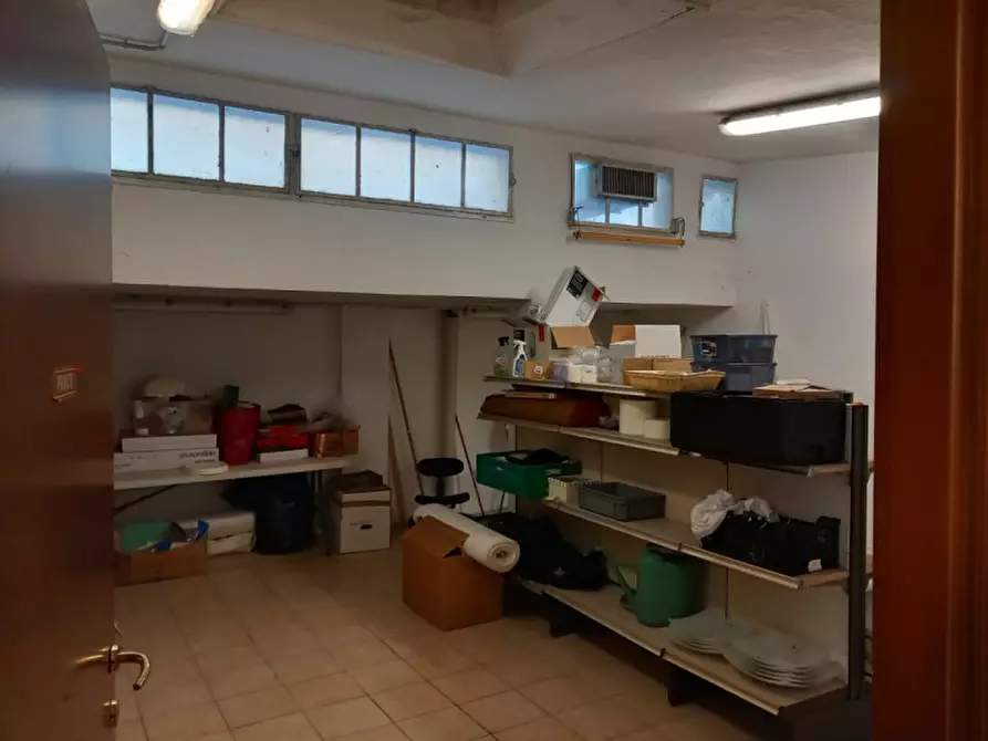 Immagine 13 di Capannone industriale in vendita  in Via Carlo Traversa 2 a Trino Vercellese