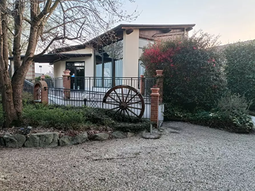 Immagine 31 di Capannone industriale in vendita  in Via Carlo Traversa 2 a Trino Vercellese