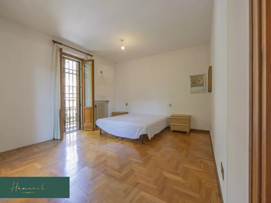 Immagine 19 di Villa in vendita  in Via Ciro Menotti a Verona