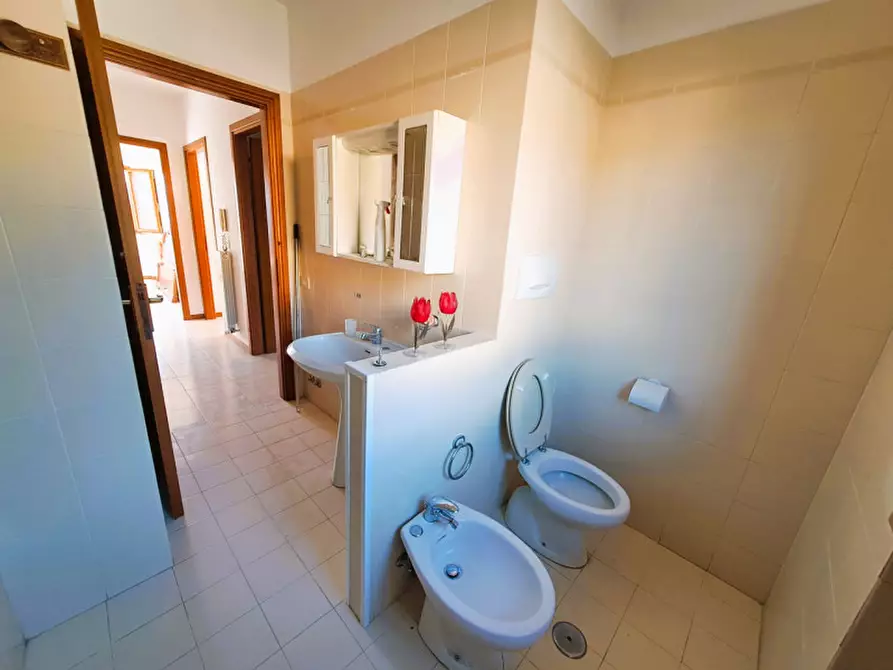 Immagine 16 di Villetta a schiera in vendita  a Passignano Sul Trasimeno