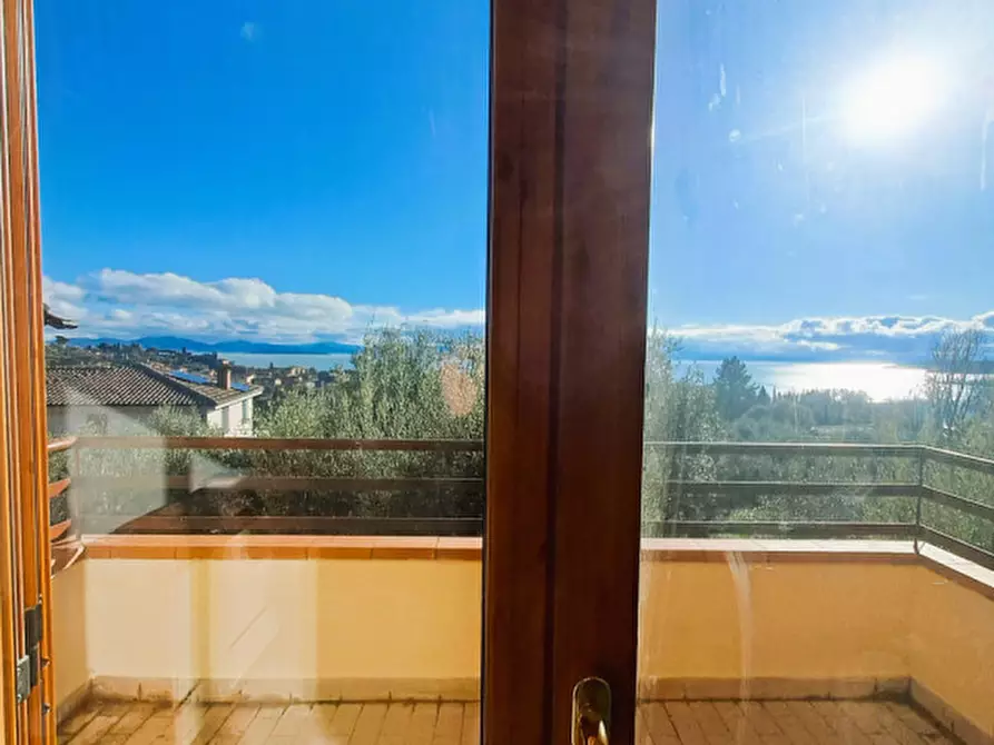 Immagine 18 di Villetta a schiera in vendita  a Passignano Sul Trasimeno