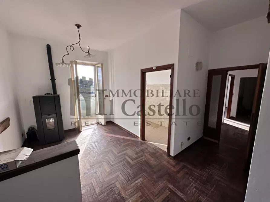 Immagine 2 di Appartamento in vendita  in Via Stazione di Panicale a Castiglione Del Lago