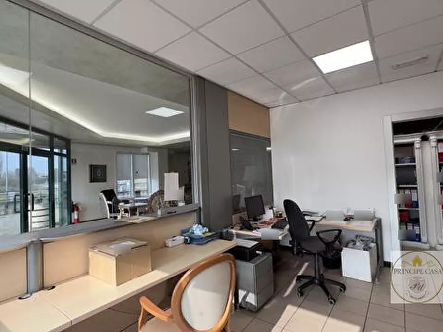 Immagine 39 di Capannone industriale in vendita  in via nuova a Casale Di Scodosia