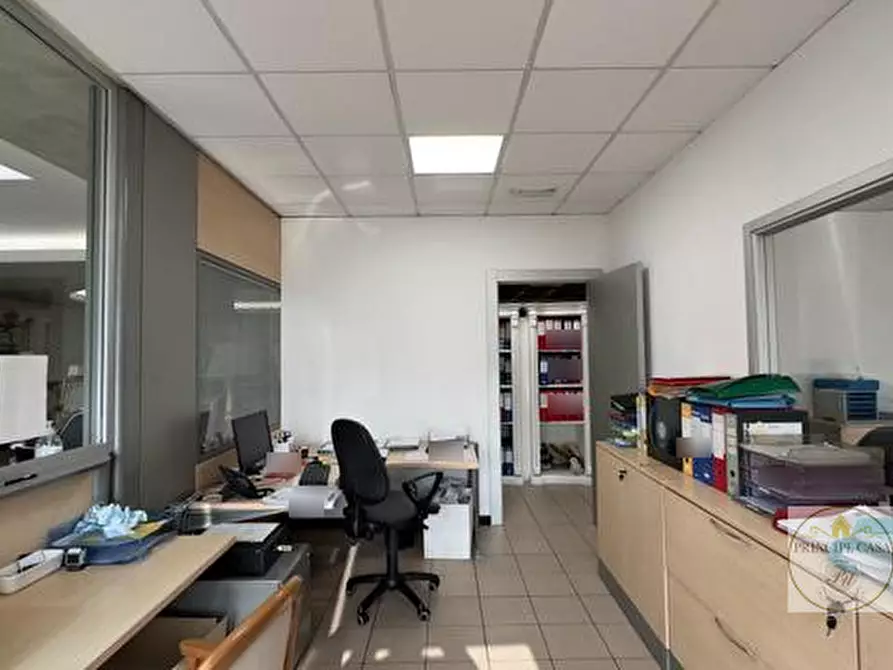 Immagine 40 di Capannone industriale in vendita  in via nuova a Casale Di Scodosia