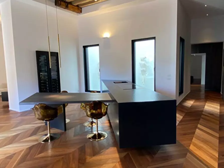 Immagine 3 di Appartamento in vendita  in via San Gaetano a Padova