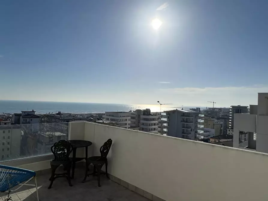 Immagine 2 di Attico in vendita  in Viale Amerigo Vespucci a Chioggia