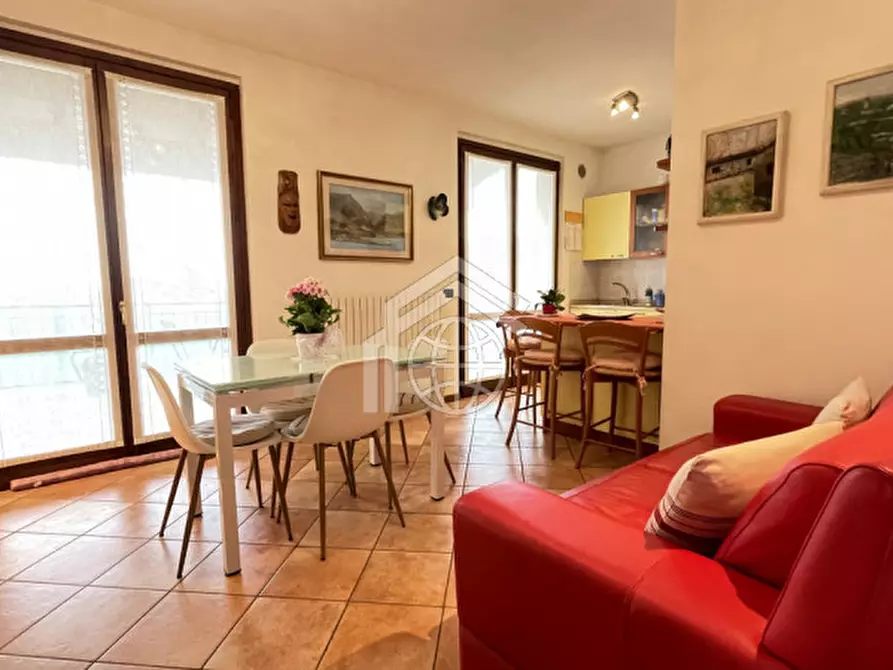 Immagine 4 di Appartamento in affitto  in via degli alpini a Manerba Del Garda