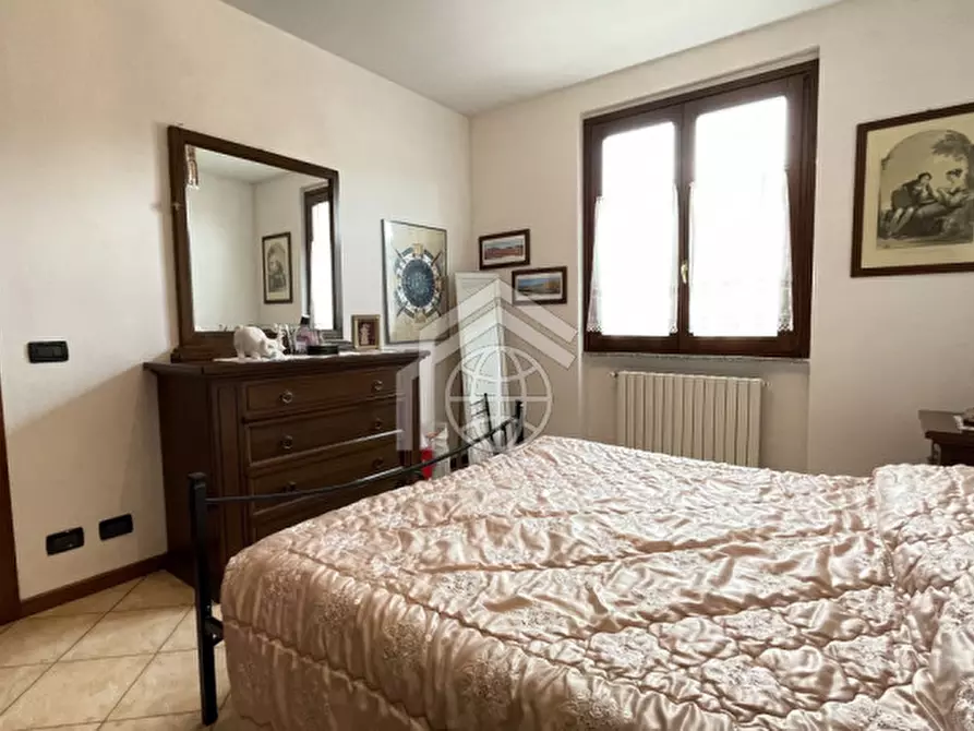 Immagine 15 di Appartamento in affitto  in via degli alpini a Manerba Del Garda