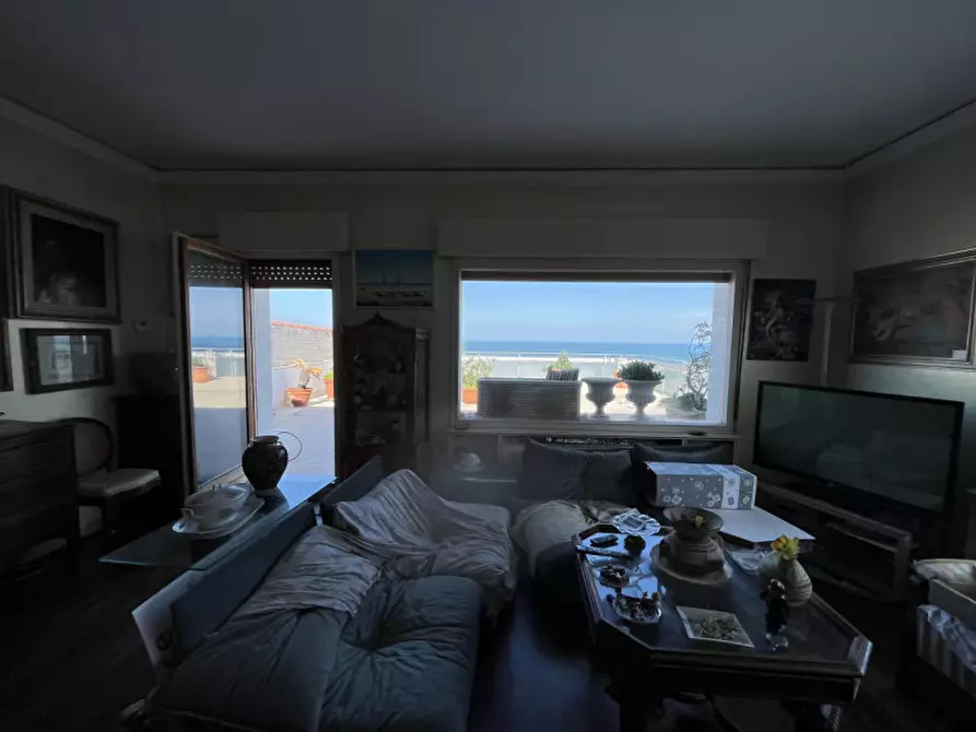 Immagine 8 di Attico in vendita  in via Salmoni a Ancona