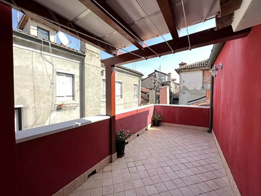 Immagine 2 di Casa indipendente in vendita  in Calle Olivi a Chioggia