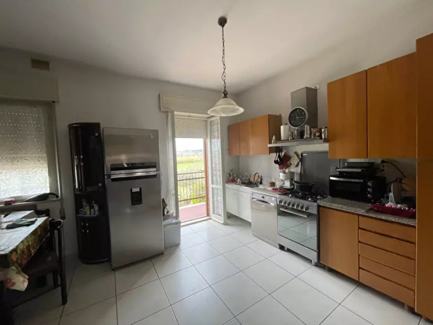 Immagine 1 di Appartamento in vendita  a Senigallia