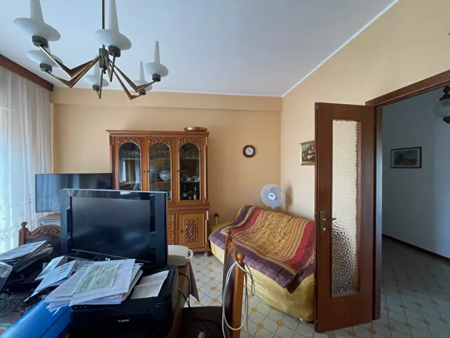 Immagine 2 di Appartamento in vendita  a Senigallia