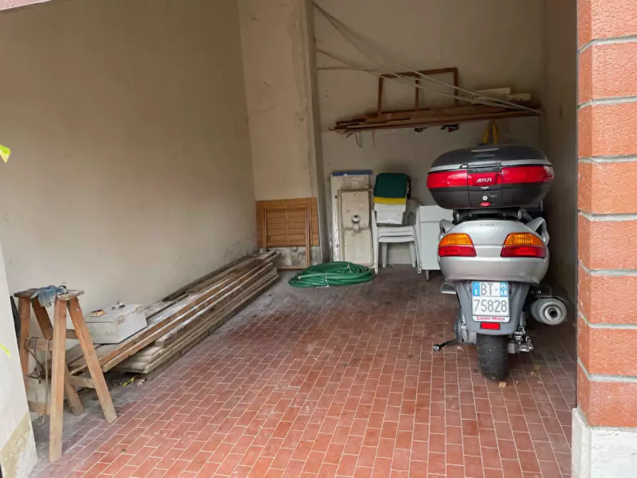 Immagine 15 di Appartamento in vendita  a Senigallia