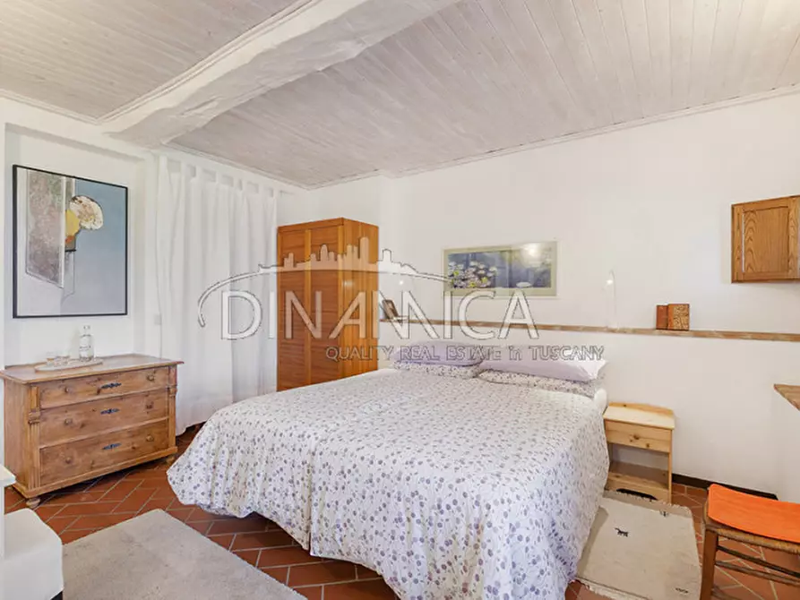 Immagine 32 di Agriturismo in vendita  a Pomarance