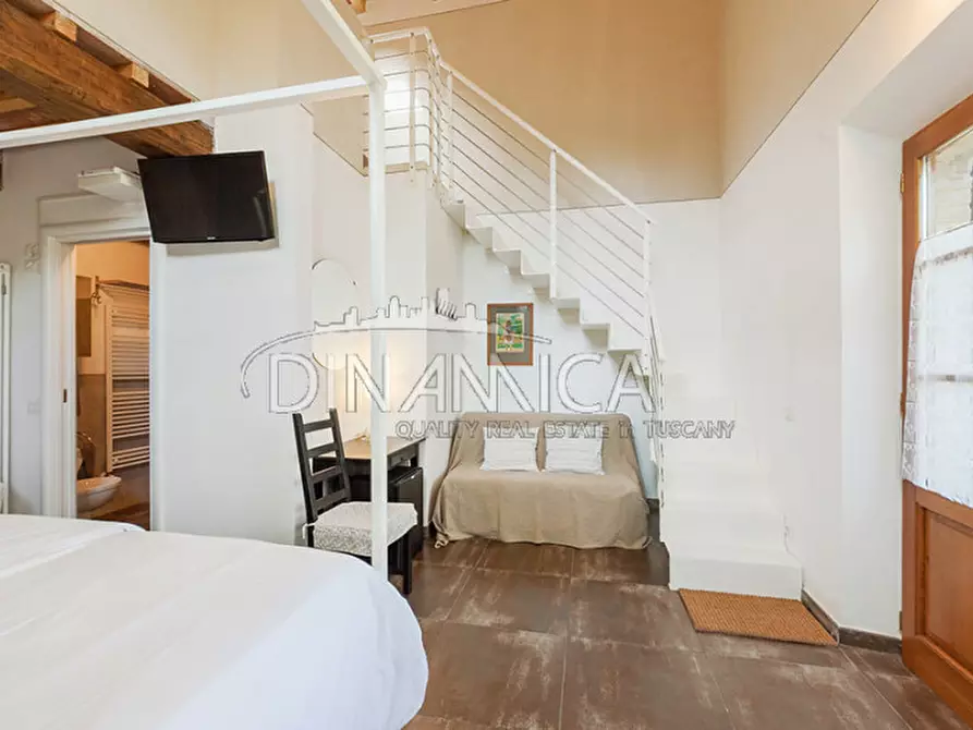 Immagine 50 di Agriturismo in vendita  a Pomarance